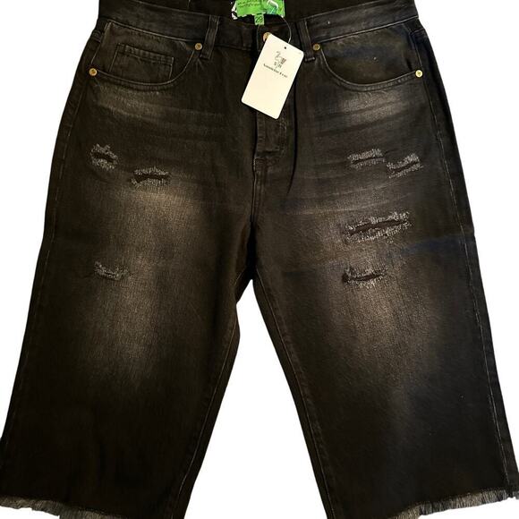 Sandrine Rose Women’s Black Denim Distressed Raw Hem Bermuda Shorts Size 29 - Picture 3 of 6